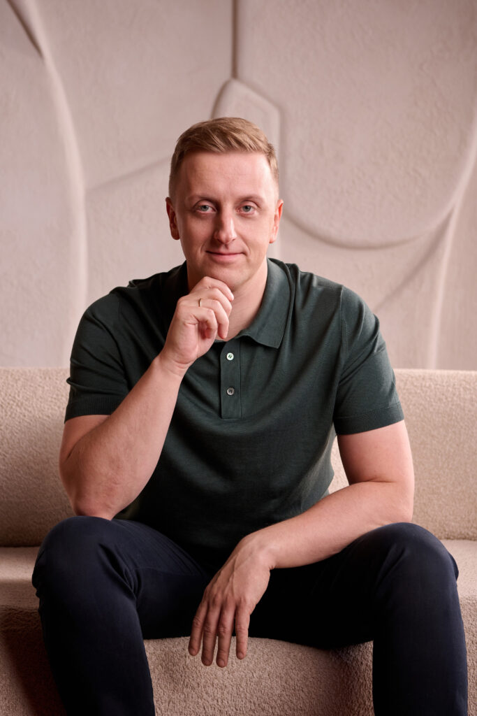 krzysztof mika